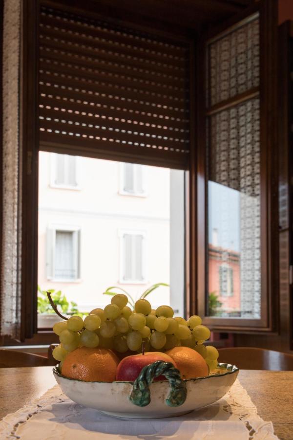 A Casa Di Anna, Elegant Flat In Cremona Appartement Buitenkant foto