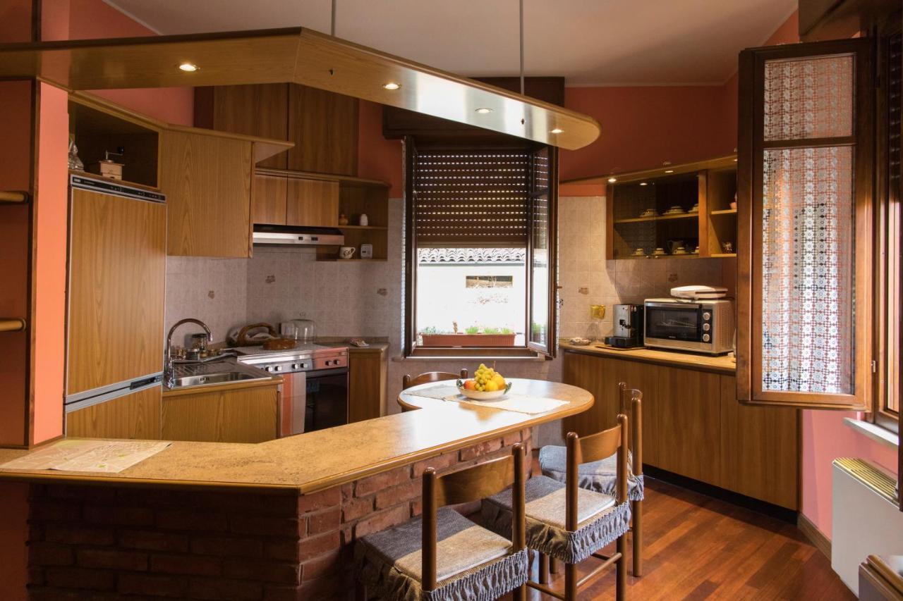 A Casa Di Anna, Elegant Flat In Cremona Appartement Buitenkant foto